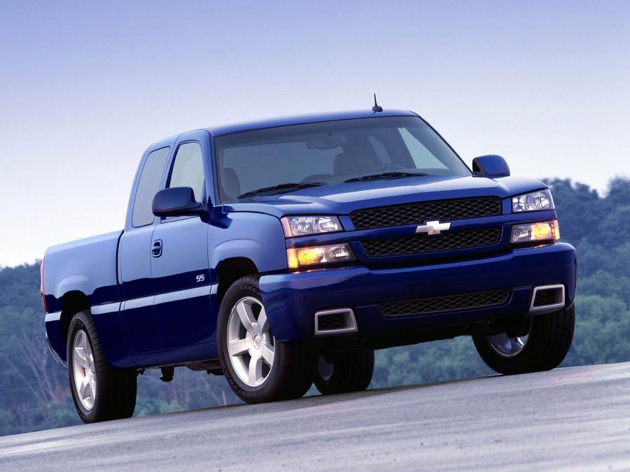 Chevrolet Silverado SS Extended Cab 2002 года  (фото 6 из 12)